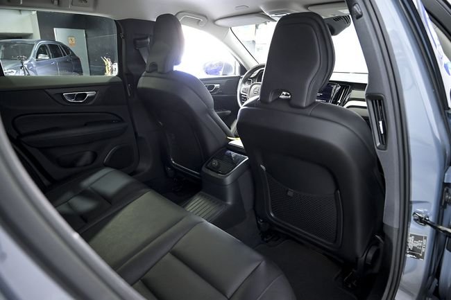 Volvo S60 2022, foto 14