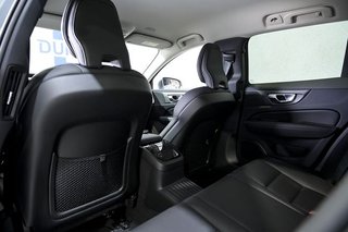 Volvo V60   2.0 T6 AWD Recharge Inscription Auto