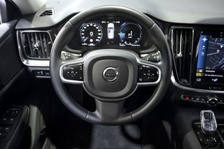 Volvo V60   2.0 T6 AWD Recharge Inscription Auto