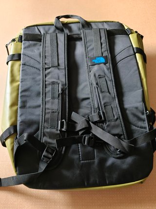 Mochila The North Face Caqui 30L