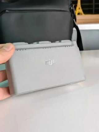 IMPECABLE | DJI Mini 2 Fly More Combo