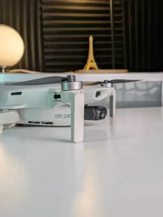 IMPECABLE | DJI Mini 2 Fly More Combo