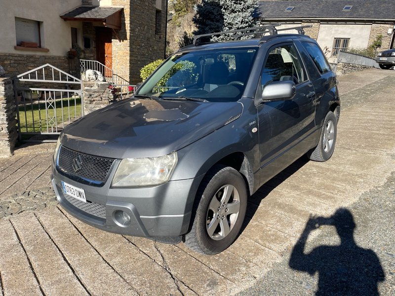 Suzuki Grand Vitara 2006 - foto 1