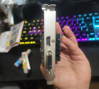 Tarjeta Gráfica Asus GT 1030 (Negociable)