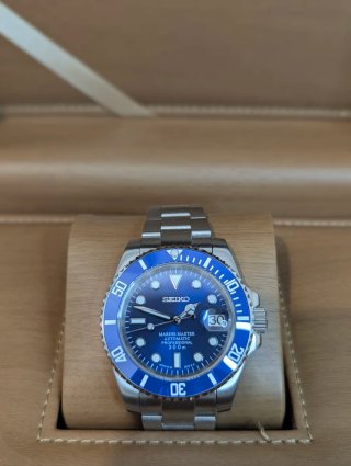 Reloj Seiko Mod Diver Azul y Blanco Automático