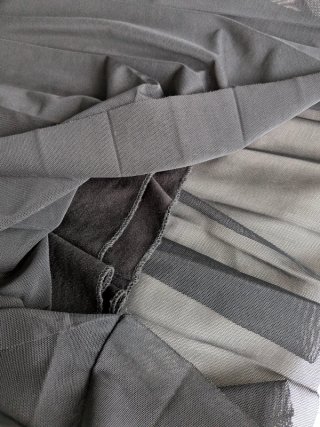 Pantalones gasa plisada Bershka negros