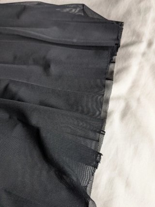 Pantalones gasa plisada Bershka negros