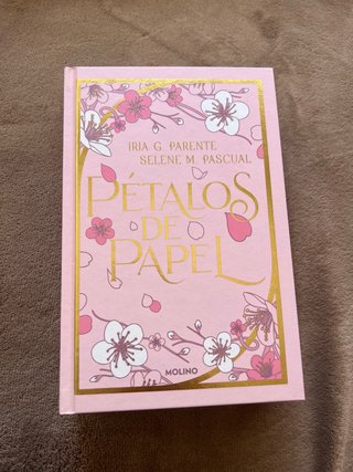 Pétalos de papel Iria y Selene Edición especial