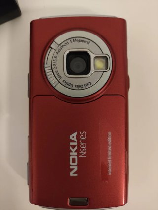Nokia N95 libero + caricatori e accessori