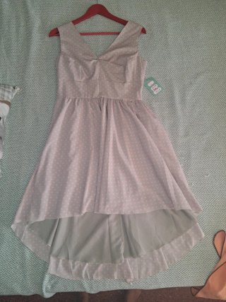 Vestido sin estrenar lunares rosa y beige