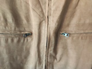 Chaqueta de marca de ante marrón