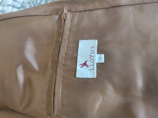 Chaqueta de marca de ante marrón