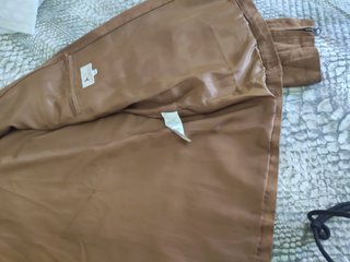 Chaqueta de marca de ante marrón