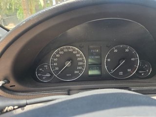 Mercedes-Benz C220d
