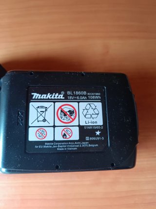2 Baterías Makita 18V 6.0Ah Li-Ion