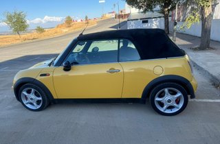 MINI Cabrio 2009