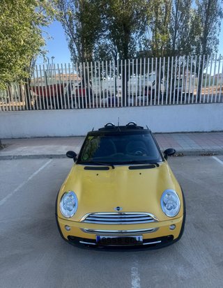 MINI Cabrio 2009