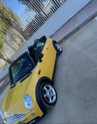 MINI Cabrio 2009