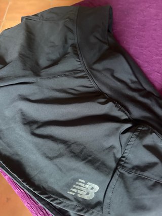 Pantalones cortos deporte  New Balance negros