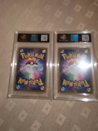 Carte Pokémon Zacian & Zamazenta gradate RPA 9.5