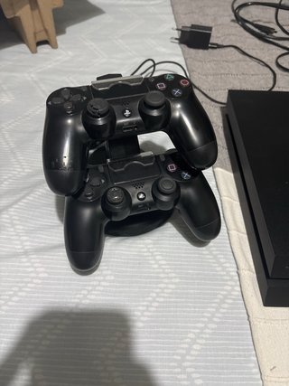 PS4 (PlayStation 4) 1TB 1ª Gen Negra