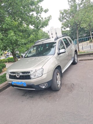 Dacia Duster 2011