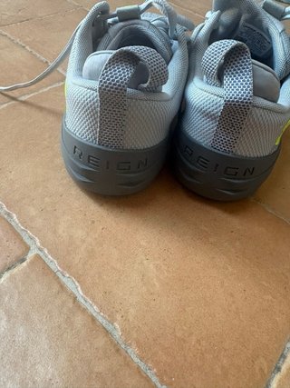 Scarpe sportive Under Armour Grigie