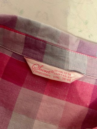 Camisa de cuadros rosa y lila