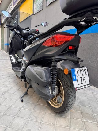 Yamaha Xmax 300 Tech Max 2022