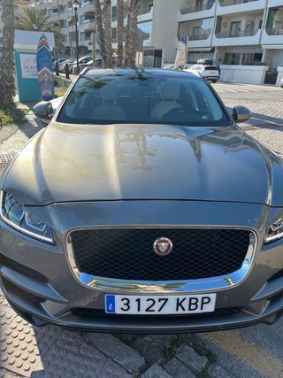 Jaguar F-Pace 2017