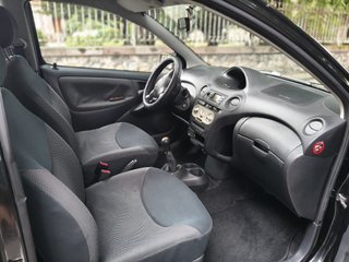 Toyota Yaris 2005