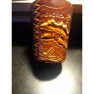 Cubilete y dados de póker
