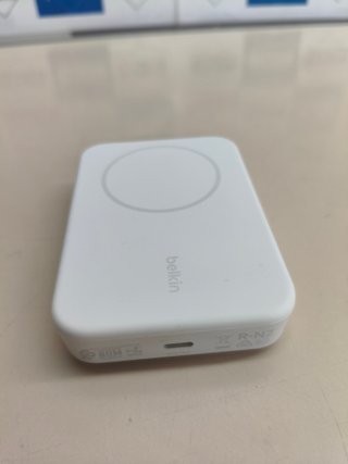 Batería externa inalámbrica Belkin BoostCharge Pro