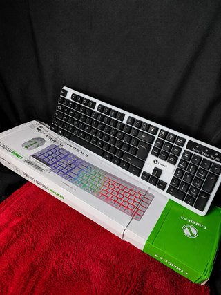 Teclado Mecánico LIMEO Blanco y Negro