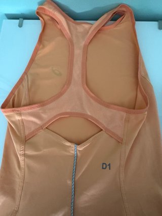 2 Camisetas Deportivas Asics Talla M