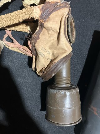 mascara antigas francesa