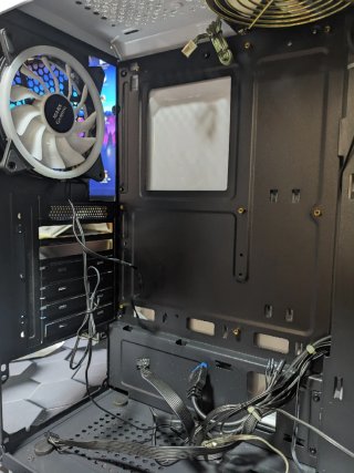 Caja PC Mars Gaming con cristal templado