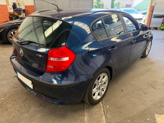 BMW 116i 122cv AZUL ETIQUETA C