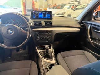 BMW 116i 122cv AZUL ETIQUETA C