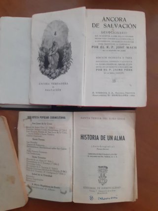 Misales y libros religiosos