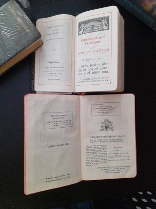 Misales y libros religiosos