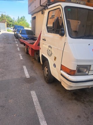 Nissan Trade 1995