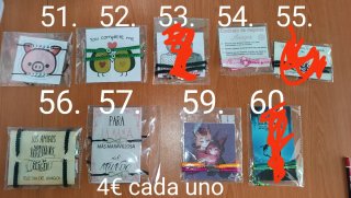 Pulseras con frases y abalorios