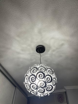 Lámpara colgante esférica diseño espiral