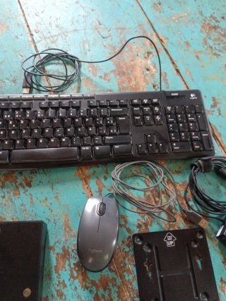 Mini PC Gigabyte i3 + Teclado y Ratón