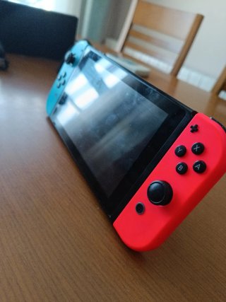 Nintendo Switch + complementos