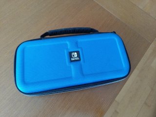 Nintendo Switch + complementos
