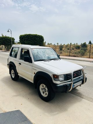 MITSUBISHI PAJERO 2.5 TD CORTO
