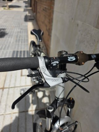 Bicicleta montaña BH