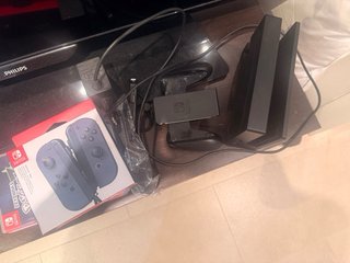 Nintendo Switch Gris con funda